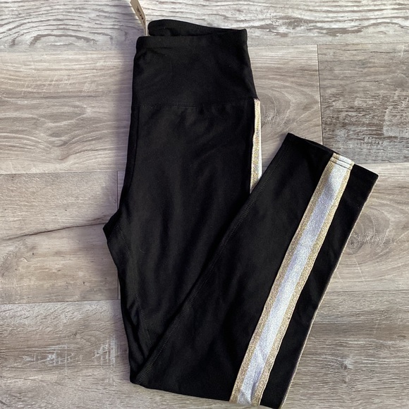 Garage Leggings - Picture 2 of 3